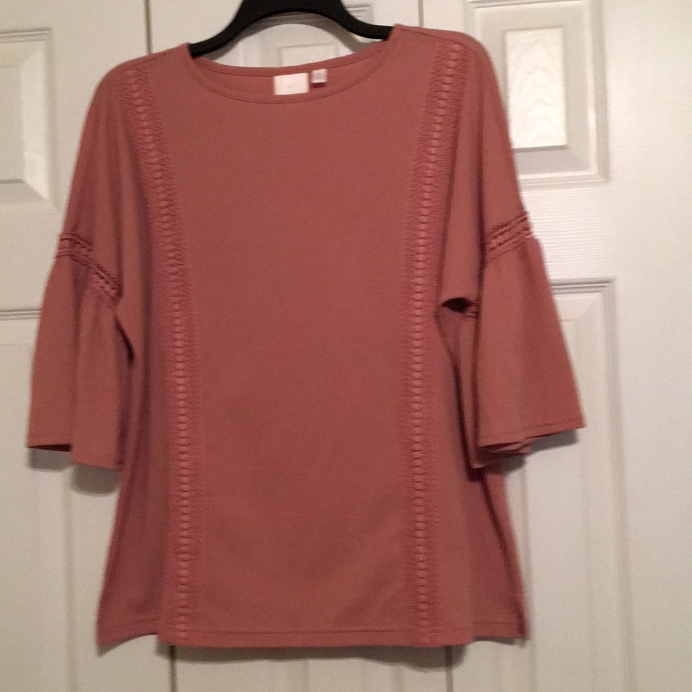 Lauren Conrad shortsleeved top